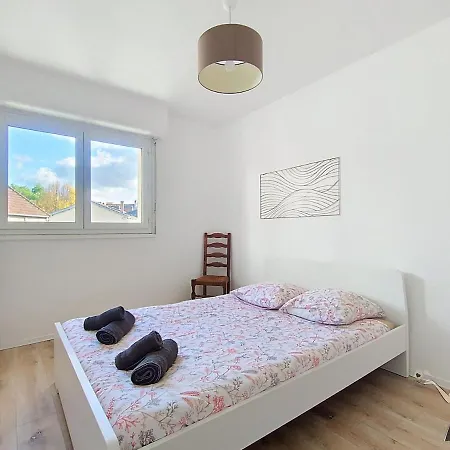 Apartamento Le Citadin, Centre Ville, Parking Gratuit Pour 6p Pau